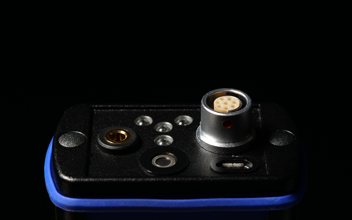 A4900 top